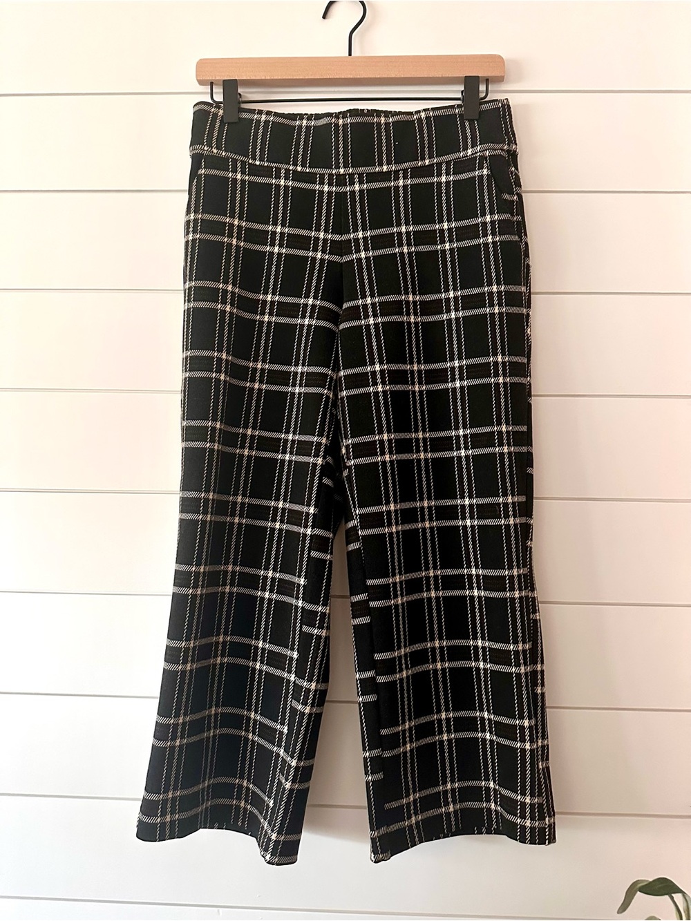 Liverpool Cropped Plaid Wide-Leg Pants - Petite